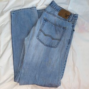 AE Slim Straight Jean